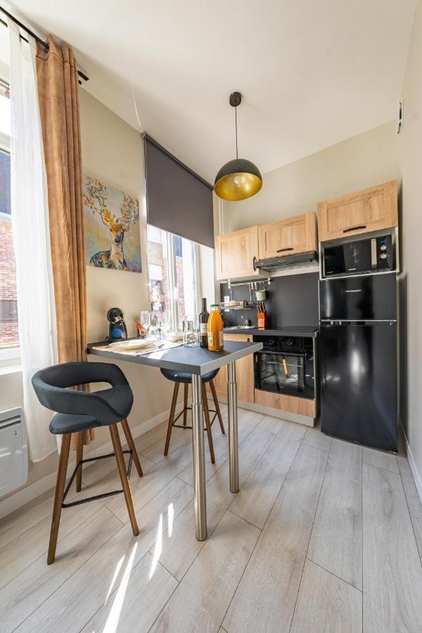Les Appartements De La Nef D'Or Saint-Quentin  Phòng bức ảnh