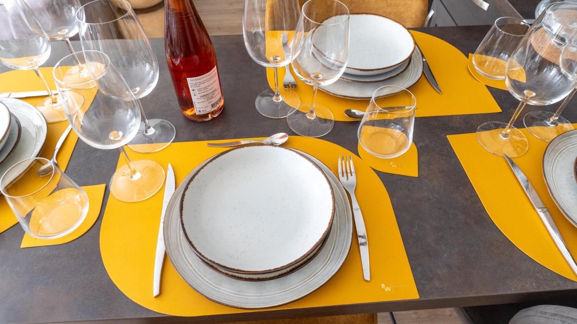 Les Appartements De La Nef D'Or Saint-Quentin  Ngoại thất bức ảnh